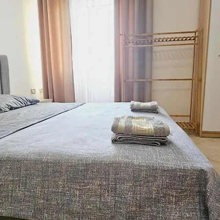 New Bazaar Side Bliss 2 Bed With Free Garage *