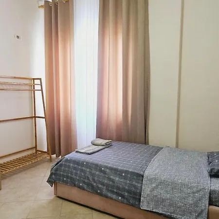 Apartament New Bazaar Side Bliss 2 Bed With Free Garage *