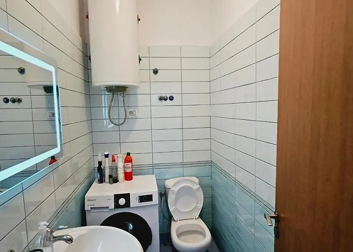 New Bazaar Side Bliss 2 Bed With Free Garage Διαμέρισμα